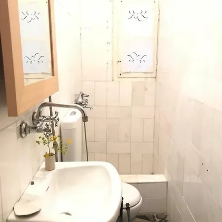 Lofos Estate דירה *