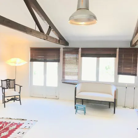 Lofos Estate * זקינטוס טאון