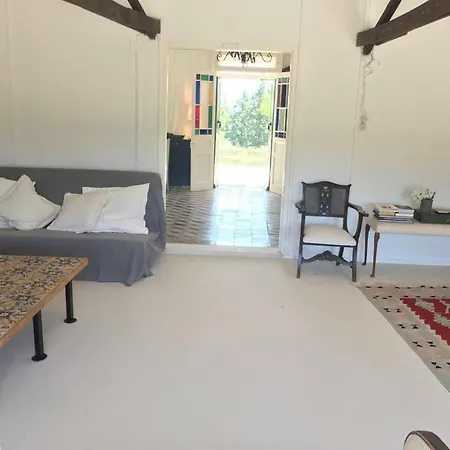Lofos Estate *